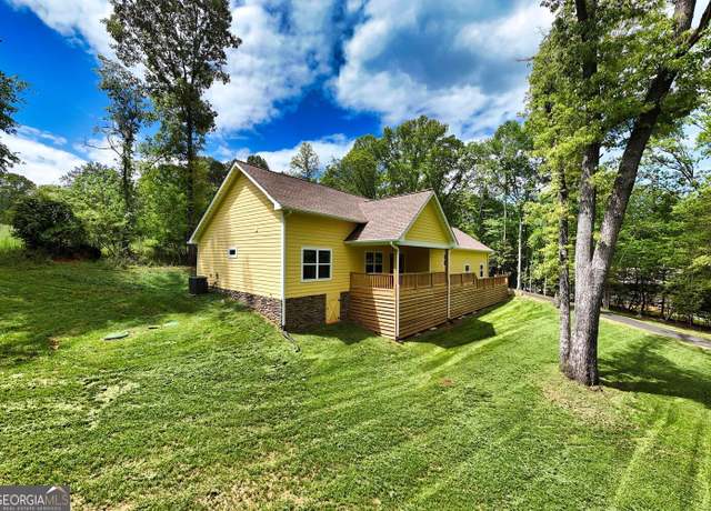 Property at 60 Oxford Trl, Blairsville, GA 30512, 3 beds, 2.5 baths