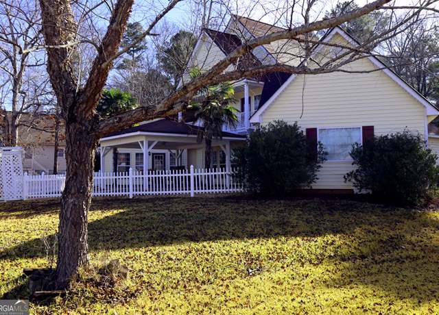 Property at 926 Jamesway Dr SE, Sparta, GA 31087, 6 beds, 3 baths
