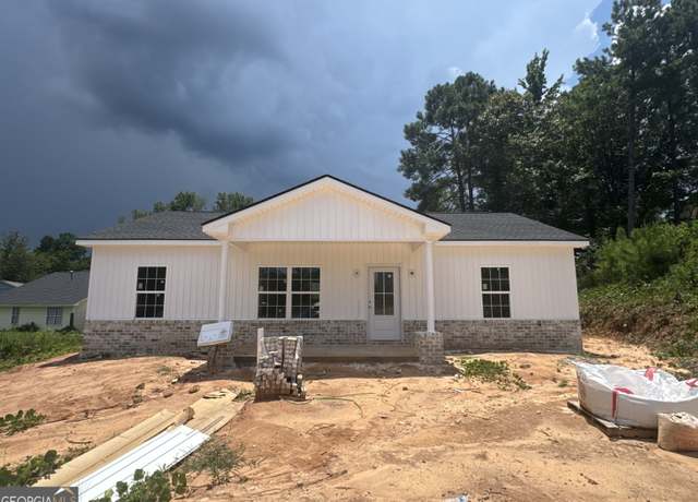 Property at 4004 Rambling Way, Hephzibah, GA 30815, 3 beds, 2 baths