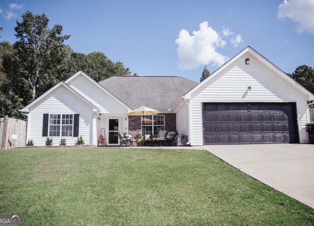 Property at 401 N Lost Lake Cv, Villa Rica, GA 30180, 3 beds, 2 baths