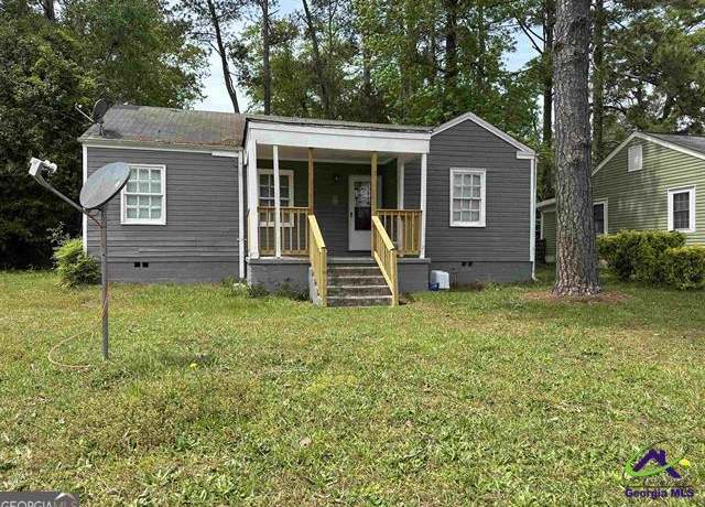 Property at 1225 Mimosa Dr, Macon, GA 31204, 3 beds, 1 bath