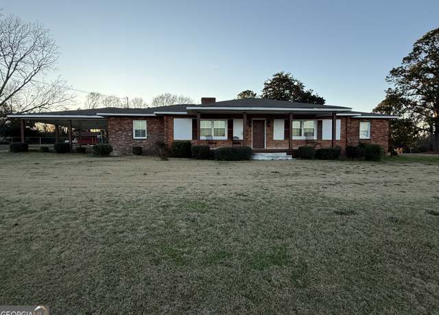 Property at 107 Wiggins St, Wrightsville, GA 31096, 3 beds, 2 baths