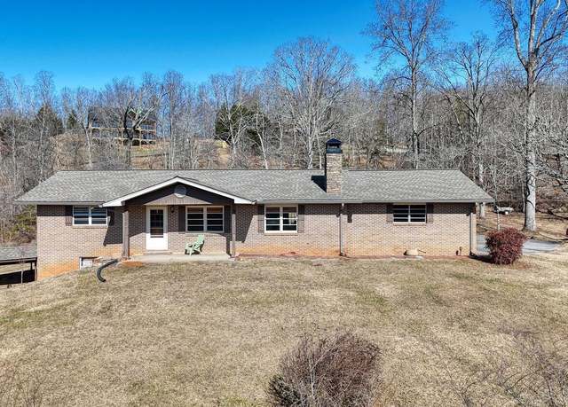 Property at 85 Chatuge Shores Cir, Hayesville, NC 28904, 3 beds, 3 baths