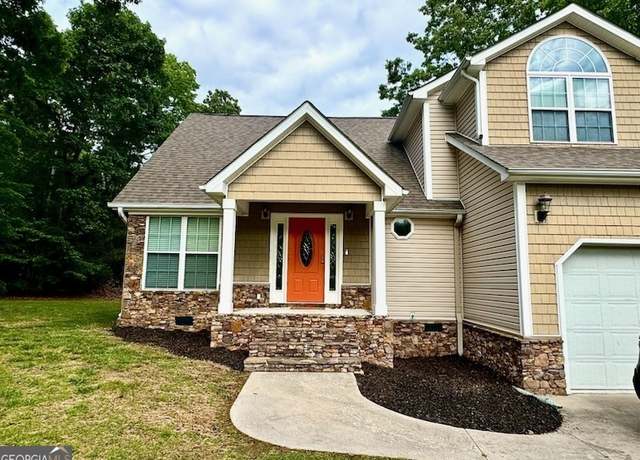 Property at 409 Jays Way, Ringgold, GA 30736, 3 beds, 2.5 baths