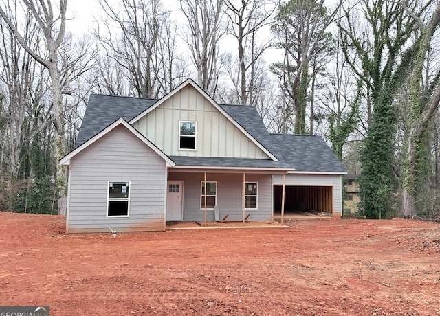 Property at 194 Pine Valley Dr, Royston, GA 30662, 4 beds, 3.5 baths