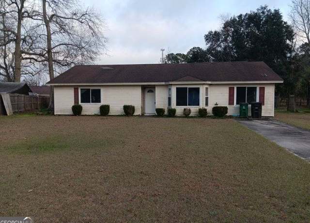 Property at 115 Pinedale Dr, St. Marys, GA 31558, 3 beds, 2 baths