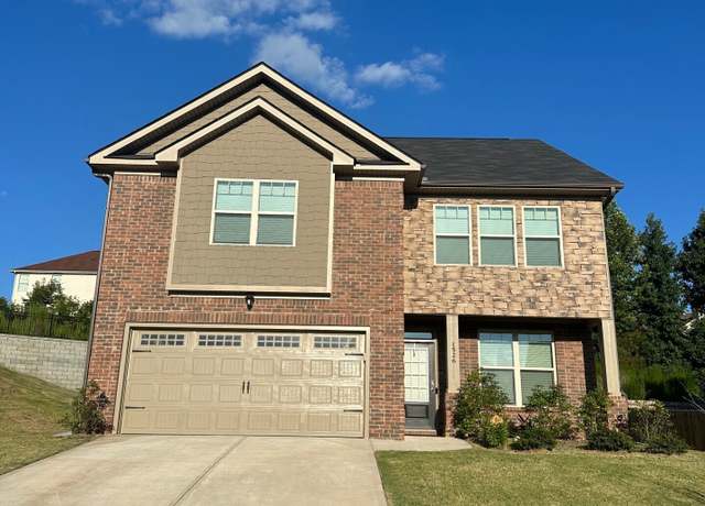 Property at 1526 Battle Brook Dr, Conyers, GA 30012, 4 beds, 2.5 baths