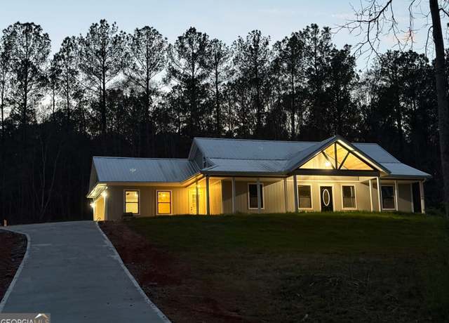 Property at 405 Ramah Church Rd, Barnesville, GA 30204, 4 beds, 3 baths