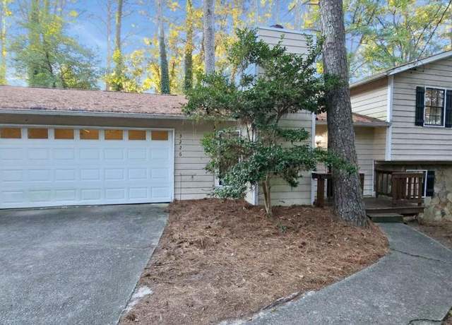 Property at 3226 Bruckner Blvd, Snellville, GA 30078, 3 beds, 2 baths