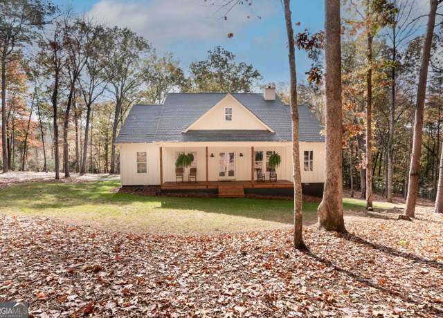 Property at 394 Coral Berry Hls, Clarkesville, GA 30523, 3 beds, 2.5 baths
