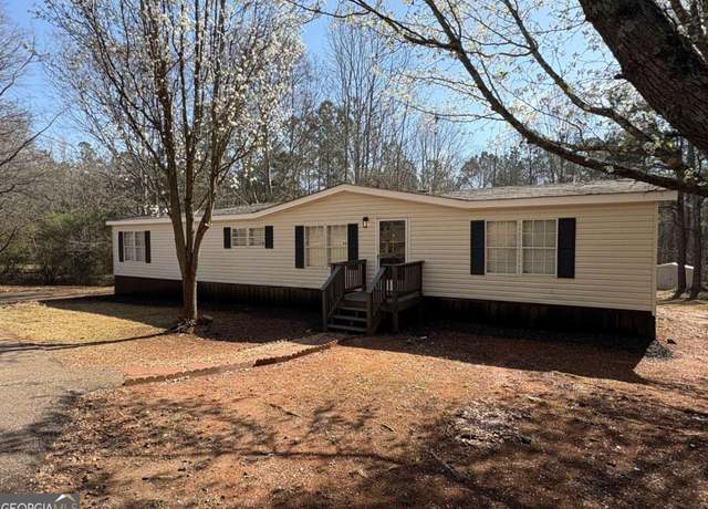 Property at 592 Jim David Rd, Nicholson, GA 30565, 3 beds, 2 baths