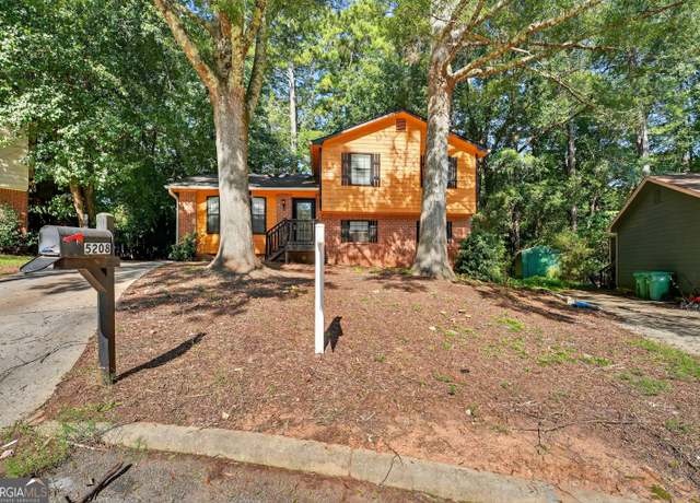 Property at 5208 Shawn Ln, Stone Mountain, GA 30088, 3 beds, 2 baths