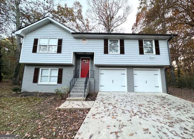 Property at 55 Stone Creek Dr, Covington, GA 30016, 4 beds, 2 baths