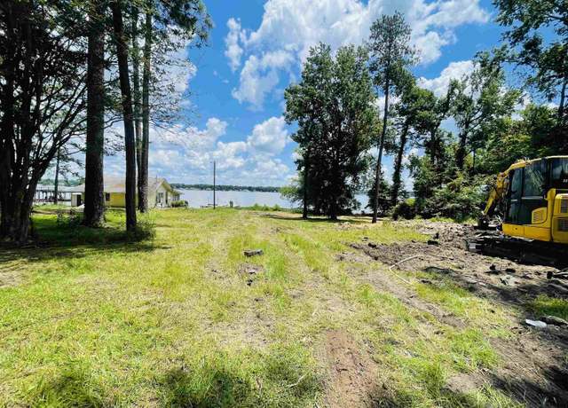 Property at 615 Flintside Dr, Cobb, GA 31735