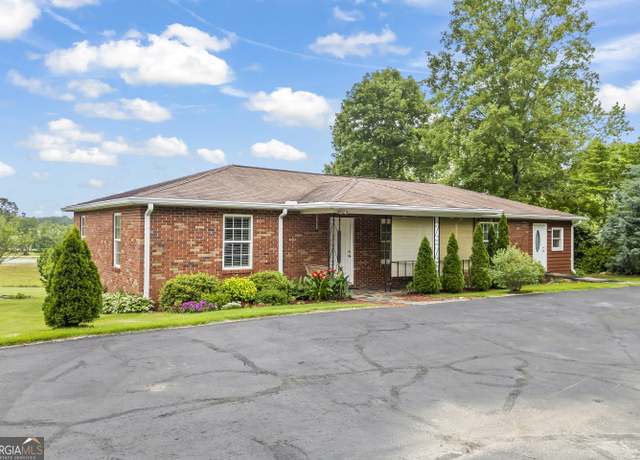 Property at 534 441 Old Hist Hwy, Clarkesville, GA 30523, 3 beds, 2 baths