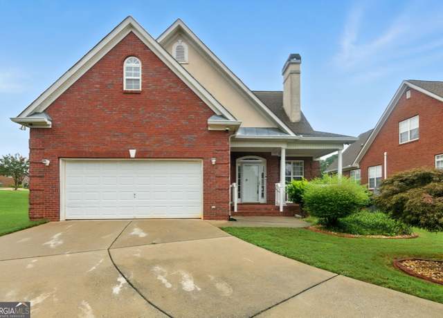 Property at 2080 Spivey Village Trce, Jonesboro, GA 30236, 4 beds, 2.5 baths