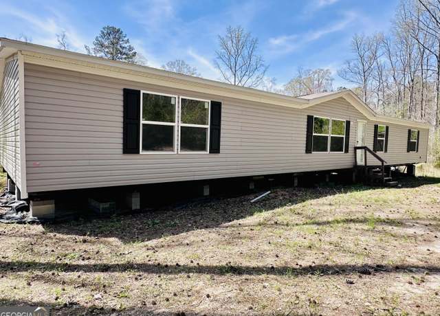 Property at 1714 Stallings Rd, Senoia, GA 30276, 4 beds, 3 baths