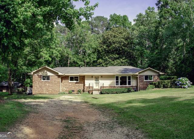 Property at 2403 W Grantville Rd, Newnan, GA 30263, 4 beds, 2 baths