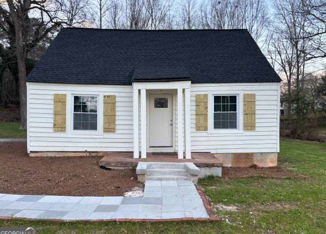 Property at 104 Cherokee Rd, Thomaston, GA 30286, 3 beds, 2 baths