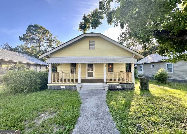 Property at 310 Butler St, Waycross, GA 31501, 3 beds, 1 bath