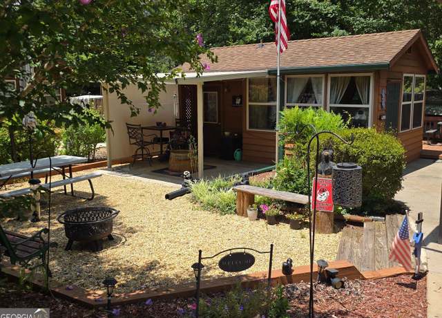Property at 14 Hidden Valley Road Rd, Cleveland, GA 30528, 1 bed, 2 baths