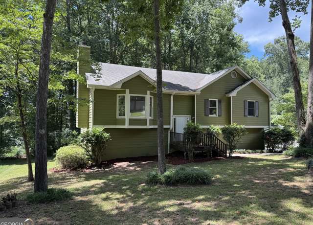 Property at 133 Deerfield Ln, Carrollton, GA 30116, 4 beds, 2 baths