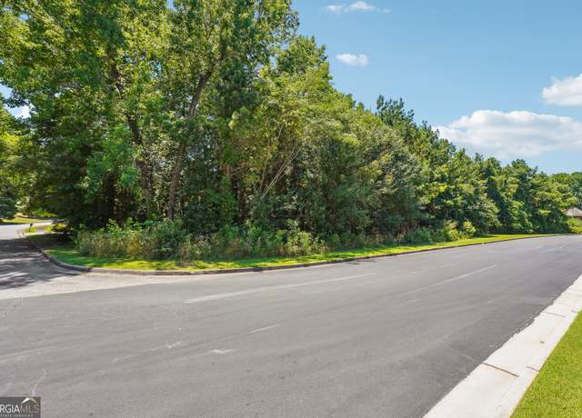 Property at 3000 Liverpool St, Jonesboro, GA 30236