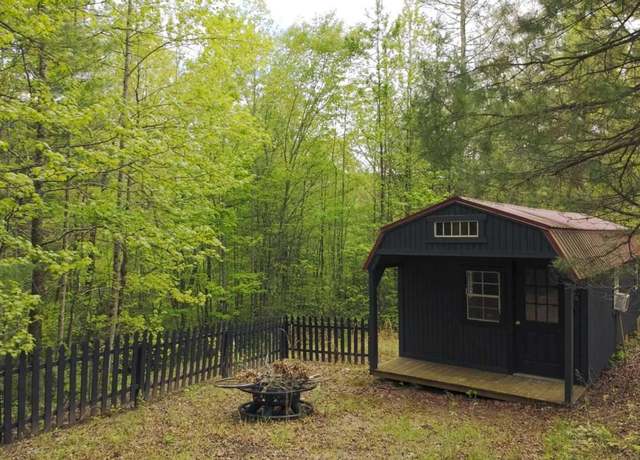 Property at 55 Country Oaks Ln, Murphy, NC 28906, 1 bed, 1 bath