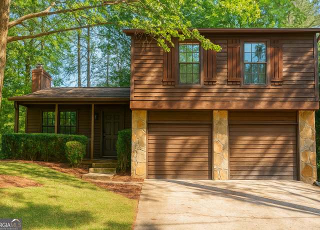 Property at 5409 Biffle Downs Rd, Stone Mountain, GA 30088, 3 beds, 2 baths