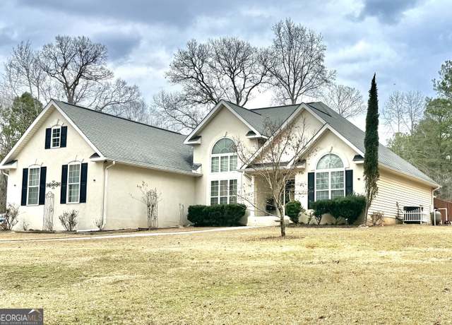 Property at 154 Honeysuckle Rd NW, Milledgeville, GA 31061, 3 beds, 2 baths