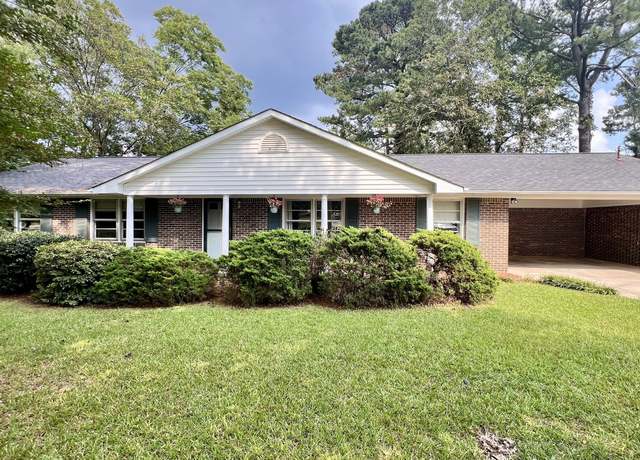 Property at 1480 Wesley Dr, Griffin, GA 30224, 4 beds, 2 baths
