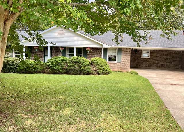 Property at 1480 Wesley Dr, Griffin, GA 30224, 4 beds, 2 baths