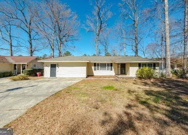 Property at 839 N Confederate Dr, Macon, GA 31220, 3 beds, 2 baths