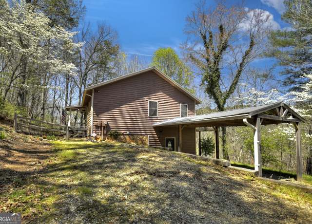 Property at 90 Hay Ln, Morganton, GA 30560, 3 beds, 2.5 baths