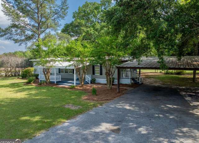 Property at 168 Chapman St Unit 1AND16, Norman Park, GA 31771, 3 beds, 2 baths