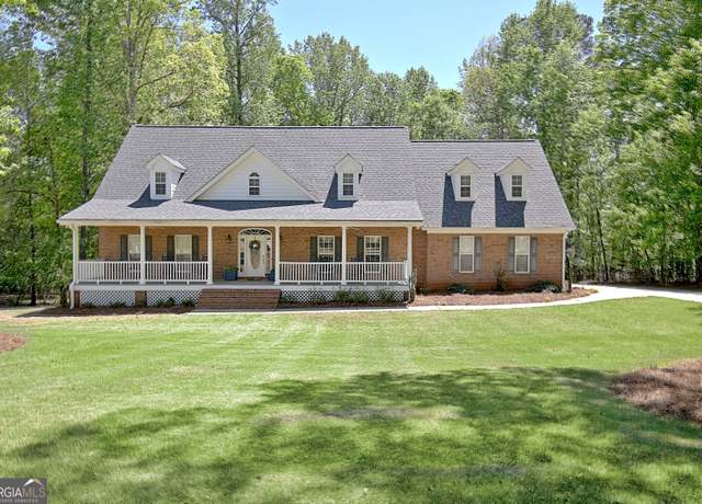 Property at 315 Antebellum Way, Fayetteville, GA 30215, 3 beds, 3.5 baths