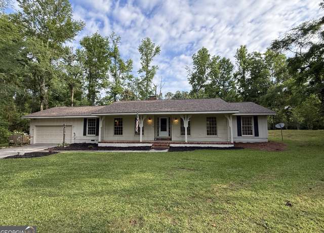 Property at 2976 Twin Pine Rd, Thomson, GA 30824, 3 beds, 2 baths