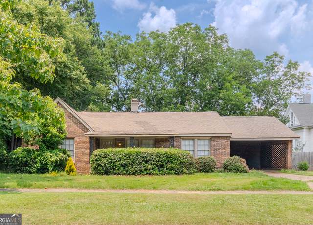 Property at 9 W Oak St, Luthersville, GA 30251, 2 beds, 2 baths
