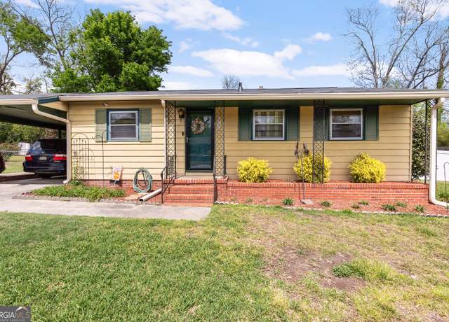Property at 3913 Blair Ct, Macon, GA 31206, 3 beds, 1 bath