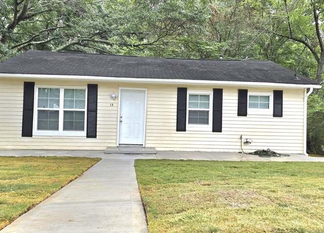Property at 18 Helms St, Newnan, GA 30263, 3 beds, 2 baths