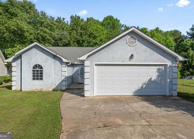 Property at 135 Gingercake Ct, Fayetteville, GA 30214, 3 beds, 2 baths