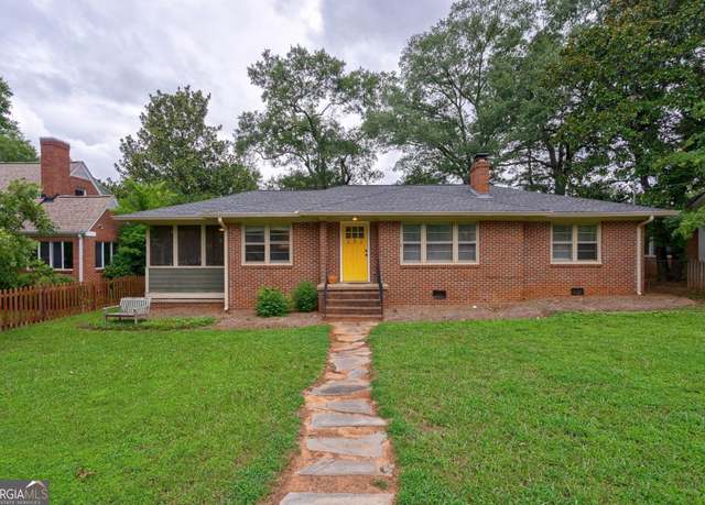 Property at 282 Holman Ave, Athens, GA 30606, 3 beds, 2 baths