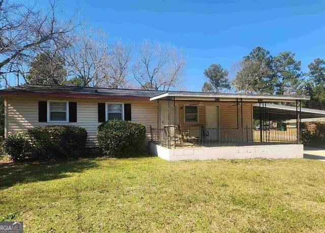 Property at 123 Fisher St, Warner Robins, GA 31093, 3 beds, 1 bath
