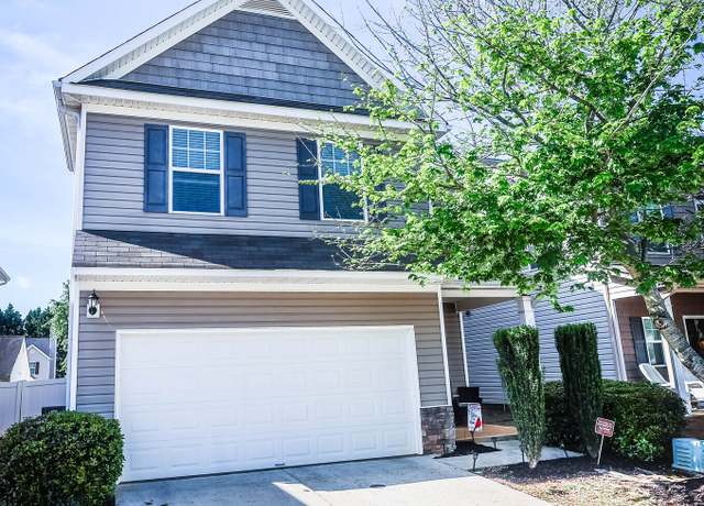 Property at 386 Hill Crest Cir, Hiram, GA 30141, 4 beds, 2.5 baths