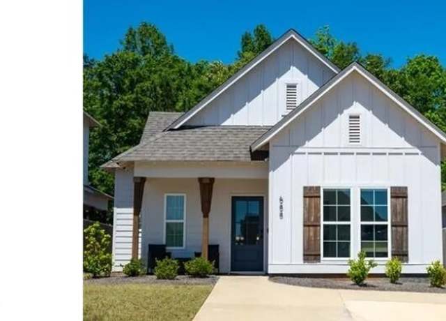Property at 688 Village Dr, Opelika, AL 36801, 3 beds, 2 baths