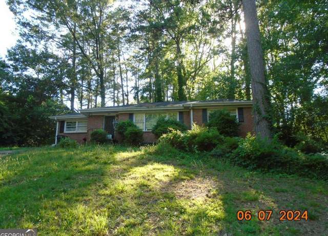 Property at 2555 Graywall St, Atlanta, GA 30344, 3 beds, 2 baths