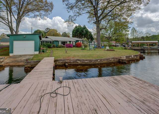 Property at 280 Marina Cir, Jackson, GA 30233, 2 beds, 1.5 baths