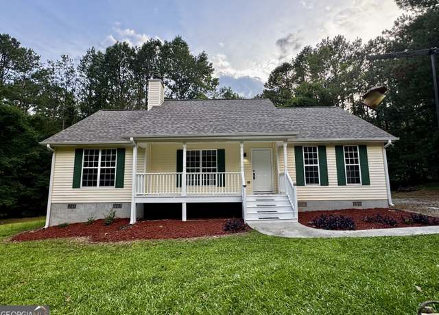 Property at 2010 Butterfly Ln, Monroe, GA 30655, 3 beds, 2 baths