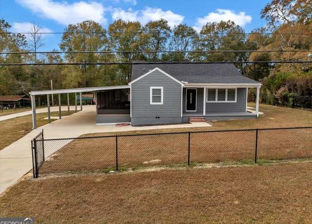 Property at 257 Macon Rd, Reynolds, GA 31076, 4 beds, 1.5 baths