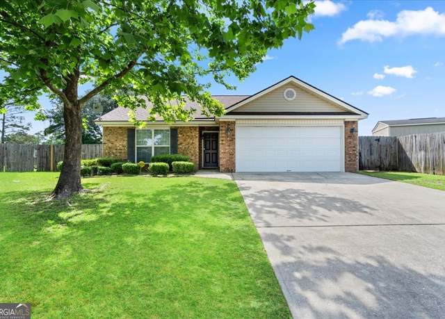 Property at 162 W Tahoe Dr, Savannah, GA 31405, 3 beds, 2 baths